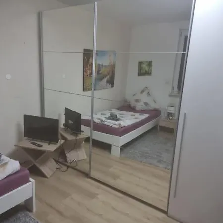 Monteurwohnung In - Lipper 70 - Eg